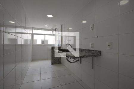 Apartamento à venda com 77m², 3 quartos e 2 vagasCozinha