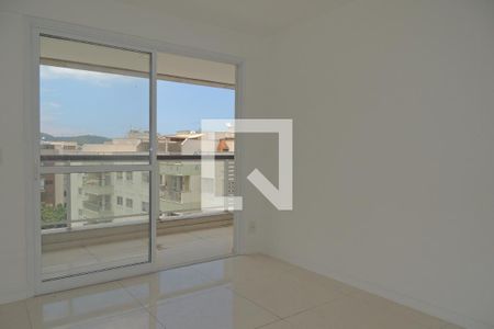 Sala de apartamento à venda com 3 quartos, 77m² em Anil, Rio de Janeiro