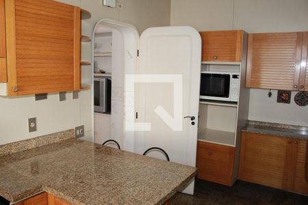 Cozinha de apartamento à venda com 5 quartos, 350m² em Santa Cecilia, São Paulo