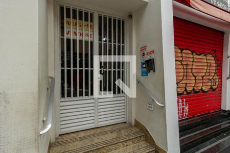 Apartamento à venda com 37m², 1 quarto e sem vaga Apartamento à venda com 37m², 1 quarto e sem vagaEntrada