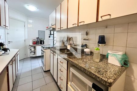 Apartamento à venda com 87m², 3 quartos e 2 vagasCozinha