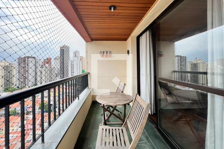 Apartamento à venda com 87m², 3 quartos e 2 vagasVaranda