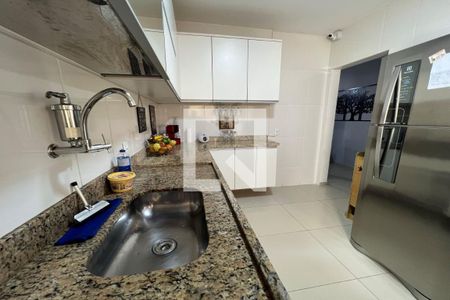 Casa à venda com 74m², 2 quartos e 1 vagaCozinha