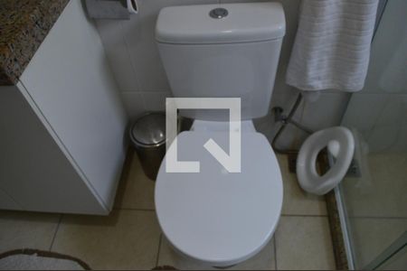 Casa à venda com 74m², 2 quartos e 1 vagaBanheiro social 1