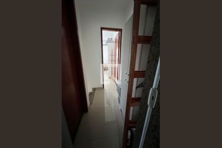 Casa à venda com 74m², 2 quartos e 1 vagaCorredor