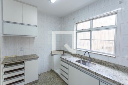 Apartamento à venda com 95m², 3 quartos e 2 vagasCozinha
