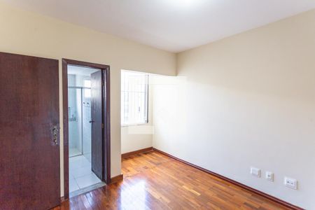 Apartamento à venda com 95m², 3 quartos e 2 vagasSuíte