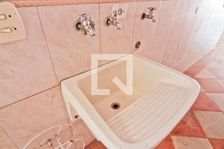 Casa à venda com 200m², 3 quartos e 5 vagasÁrea de Serviço