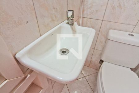 Lavabo de casa à venda com 3 quartos, 200m² em Parque São Domingos, São Paulo