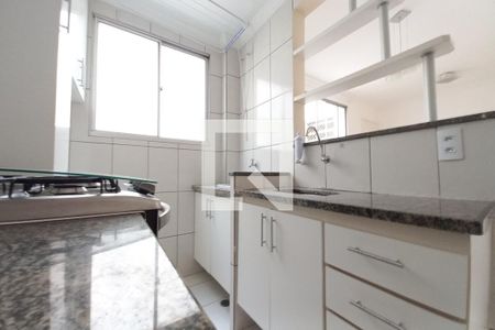 Cozinha de apartamento para alugar com 2 quartos, 55m² em Vila Industrial, Campinas