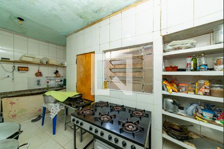 Casa à venda com 360m², 3 quartos e 8 vagasCozinha