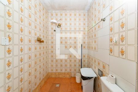 Casa à venda com 360m², 3 quartos e 8 vagasBanheiro Social