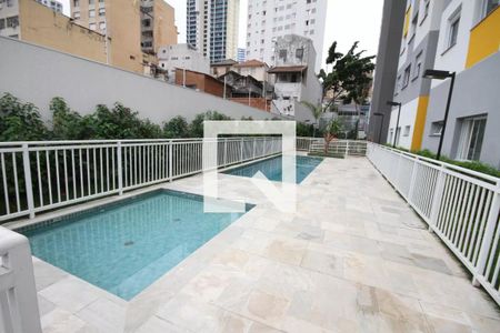 Apartamento à venda com 49m², 2 quartos e sem vaga Apartamento à venda com 49m², 2 quartos e sem vagaÁrea comum - Piscina