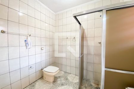 Banheiro de casa para alugar com 1 quarto, 70m² em Jardim Roberto, Osasco