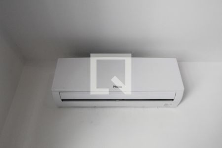 Sala de apartamento para alugar com 1 quarto, 43m² em Jardim do Salso, Porto Alegre