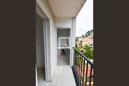 Sacada da Sala de apartamento para alugar com 2 quartos, 51m² em Vila Irmãos Arnoni, São Paulo