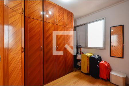Apartamento à venda com 78m², 3 quartos e 1 vagaQuarto 2