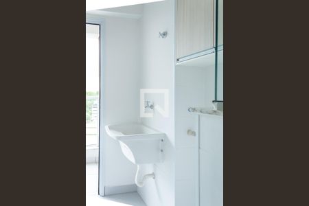 Apartamento para alugar com 65m², 2 quartos e 1 vagaÁrea de Serviço