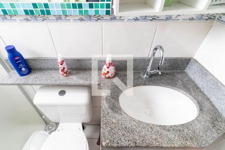 Apartamento à venda com 68m², 3 quartos e 1 vaga Apartamento à venda com 68m², 3 quartos e 1 vagaBanheiro Suite