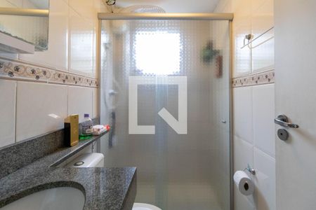 Apartamento à venda com 68m², 3 quartos e 1 vaga Apartamento à venda com 68m², 3 quartos e 1 vagaBanheiro Social