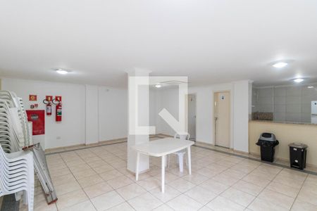 Apartamento à venda com 68m², 3 quartos e 1 vaga Apartamento à venda com 68m², 3 quartos e 1 vagaÁrea comum - Salão de festas
