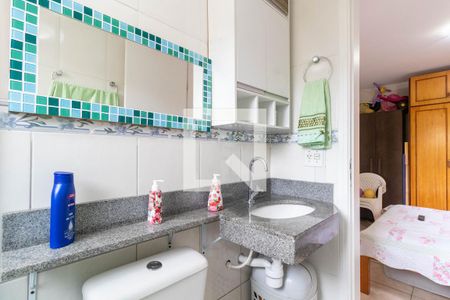 Apartamento à venda com 68m², 3 quartos e 1 vaga Apartamento à venda com 68m², 3 quartos e 1 vagaBanheiro Suite