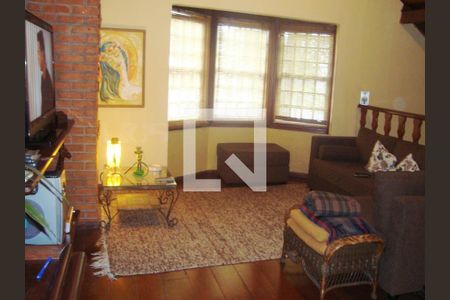 Casa à venda com 5 quartos, 380m² em Vila Monumento, São Paulo