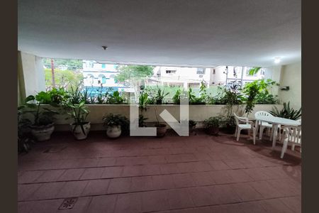 Apartamento para alugar com 83m², 2 quartos e 1 vagaÁrea comum - Salão de festas