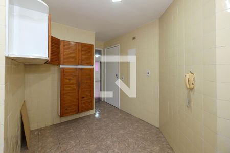 Apartamento para alugar com 83m², 2 quartos e 1 vagaCozinha - Armários
