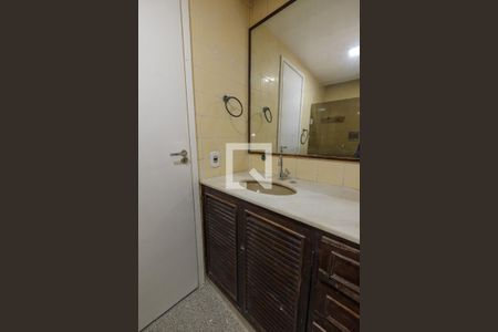 Apartamento para alugar com 83m², 2 quartos e 1 vagaBanheiro da Suíte