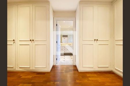 Apartamento à venda com 400m², 3 quartos e 5 vagas