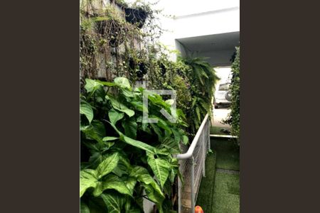 Casa à venda com 250m², 3 quartos e 4 vagas