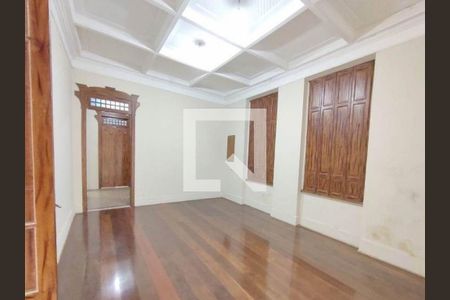 Casa à venda com 520m², 5 quartos e 22 vagas