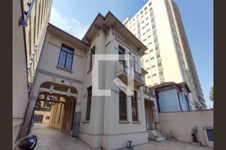 Casa à venda com 520m², 5 quartos e 22 vagas
