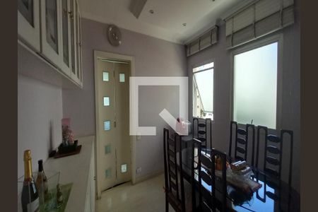 Apartamento à venda com 193m², 3 quartos e 2 vagas