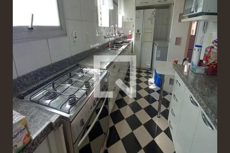 Apartamento à venda com 193m², 3 quartos e 2 vagas
