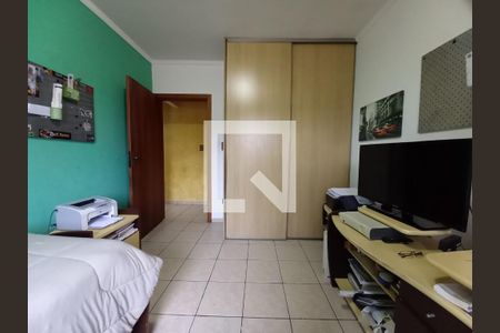 Casa à venda com 300m², 4 quartos e 6 vagas