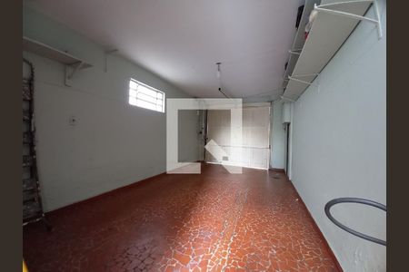 Casa à venda com 2 quartos, 150m² em Cambuci, São Paulo