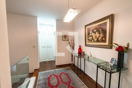 Corredor de casa à venda com 3 quartos, 483m² em Jardim da Gloria, São Paulo