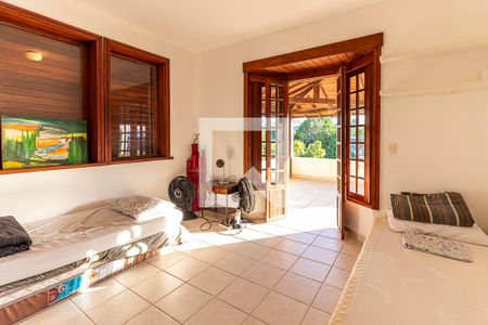 Casa à venda com 400m², 5 quartos e 2 vagas Casa à venda com 400m², 5 quartos e 2 vagasQuarto 3