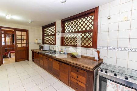 Cozinha de casa à venda com 5 quartos, 400m² em Camboinhas, Niterói