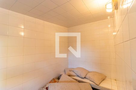 Casa à venda com 400m², 5 quartos e 2 vagas Casa à venda com 400m², 5 quartos e 2 vagasSaúna