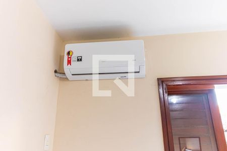 Casa à venda com 400m², 5 quartos e 2 vagas Casa à venda com 400m², 5 quartos e 2 vagasSuite 1 Terreo