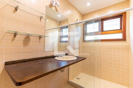 Casa à venda com 400m², 5 quartos e 2 vagas Casa à venda com 400m², 5 quartos e 2 vagasBanheiro Quarto 5