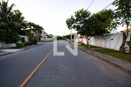Casa à venda com 400m², 5 quartos e 2 vagas Casa à venda com 400m², 5 quartos e 2 vagasVista da Rua