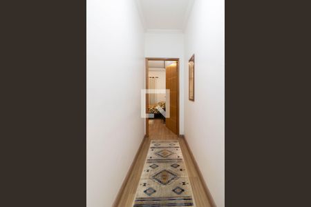 Casa à venda com 127m², 3 quartos e 2 vagas Casa à venda com 127m², 3 quartos e 2 vagasCorredor