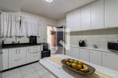 Casa à venda com 127m², 3 quartos e 2 vagas Casa à venda com 127m², 3 quartos e 2 vagasCozinha