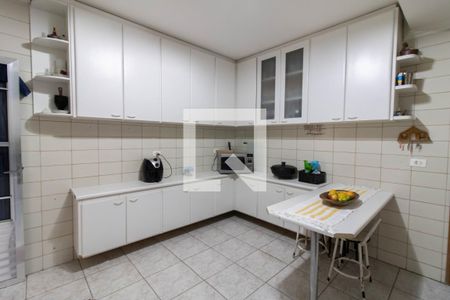 Casa à venda com 127m², 3 quartos e 2 vagas Casa à venda com 127m², 3 quartos e 2 vagasCozinha