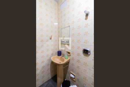 Casa à venda com 127m², 3 quartos e 2 vagas Casa à venda com 127m², 3 quartos e 2 vagasBanheiro de Serviço