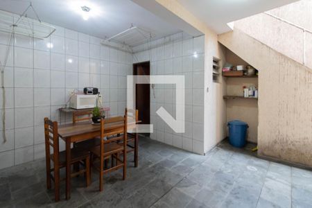 Casa à venda com 127m², 3 quartos e 2 vagas Casa à venda com 127m², 3 quartos e 2 vagasÁrea de Serviço / Área Externa